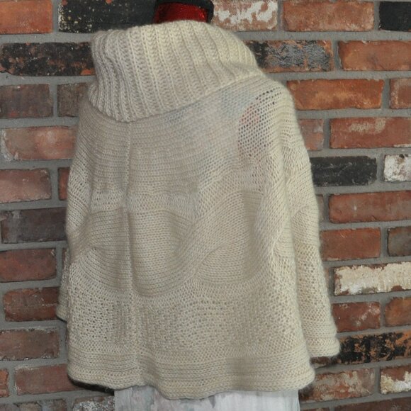 Nardi & Tagliaferri Italy Cable Knit Ivory Poncho Sweater Cowl Neck Wool Blend - Picture 3 of 6